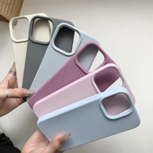 Coque en silicone liquide toucher doux compatible iPhone 15 Pro Max